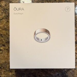 Oura Ring 4 Rose Gold size 7